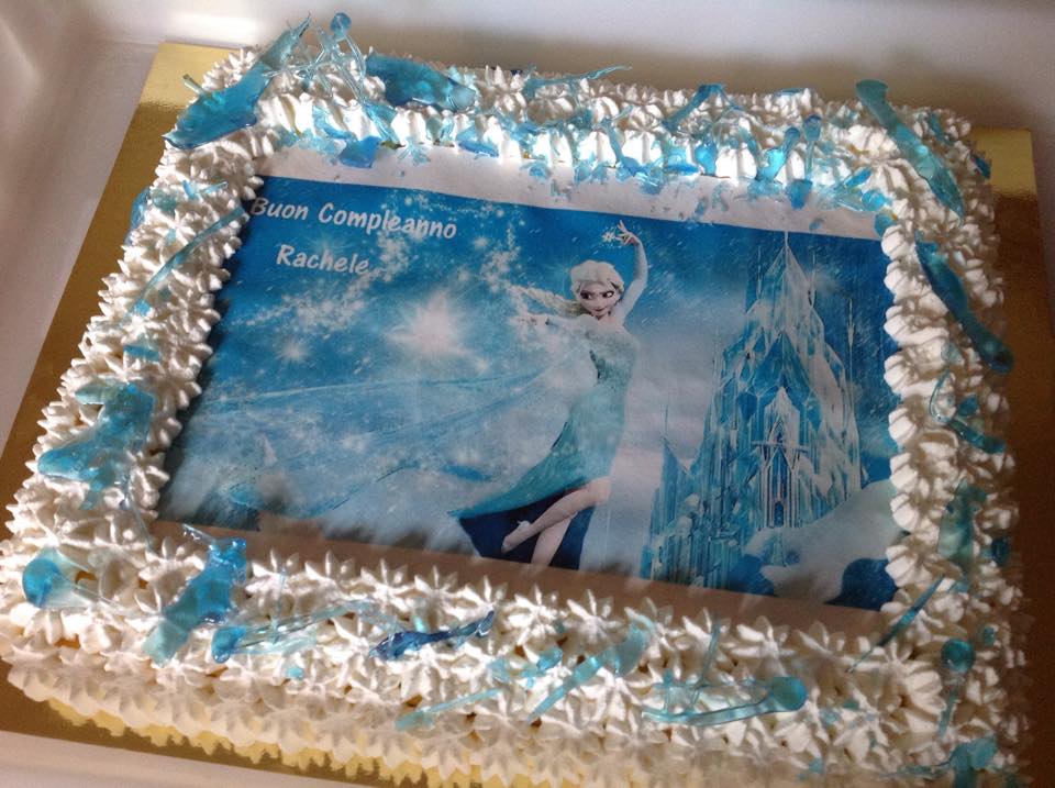 8 torte di compleanno ispirate a Frozen 